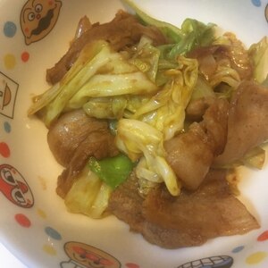 豚肉とキャベツの味噌炒め(^-^)キャベツ大量消費